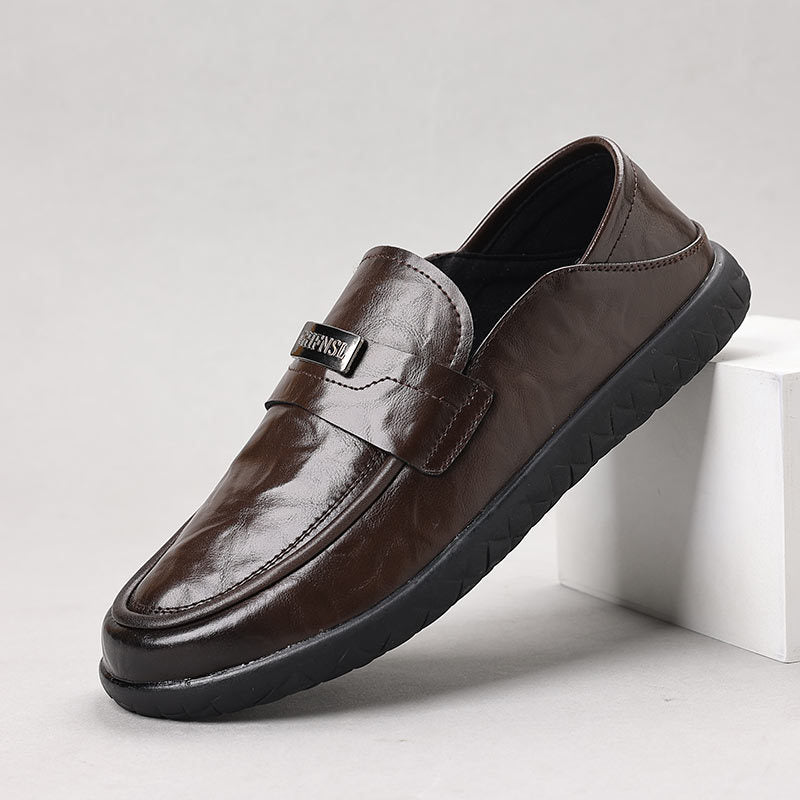 Herrloafers – Slip-on modell – Dekorativ rem – Gummisula – Vardag och kontor