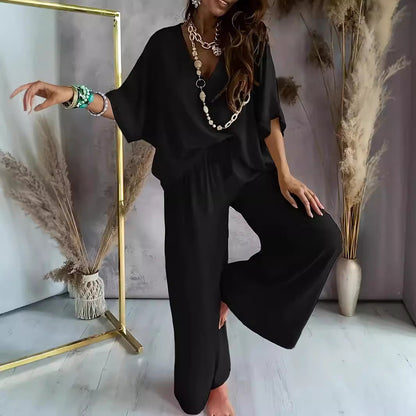 Damset med V-ringad topp och vida byxor – Avslappnad passform – Andningsbart tyg