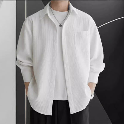 Herrskjorta – Oversized Passform – Vaffelstickat Tyg – Lång ärm – Knäppning fram
