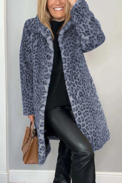 Dam Kappa – Fuskpäls – Oversize Passform – Notchkrage – Leopardmönster