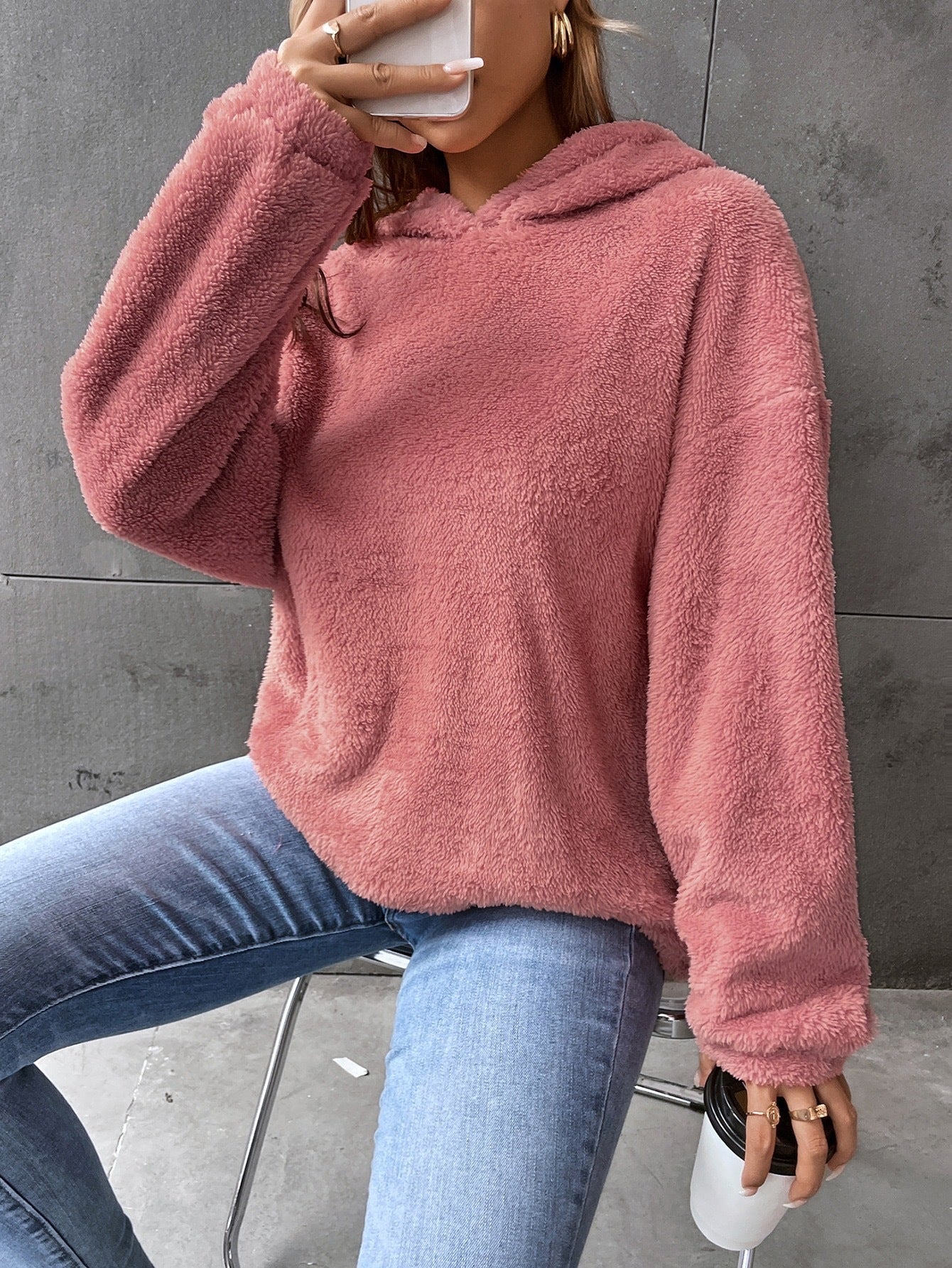 Dam Hoodie – Fleece – Kort Modell – Avslappnad Passform – Lång Ärms Casualstyle