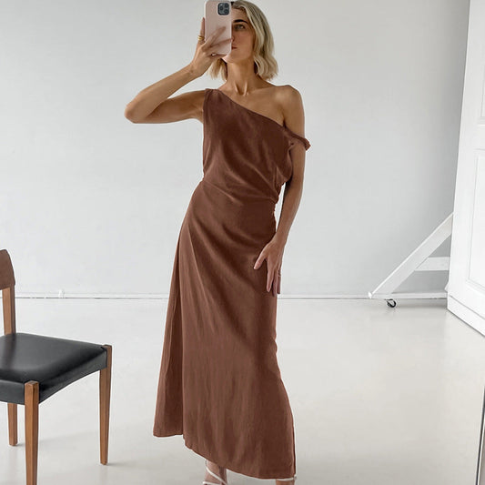 Klänning för dam – Enaxlad hel längd – Slim fit – Bomullslin – Asymmetrisk urringning