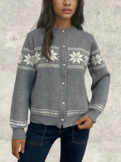 Damkofta – Ullstickad – Normal passform – Snöflingemönster – Knäppning fram