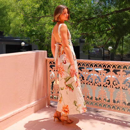 Damklänning lång – Smal passform – Blommigt mönster – Öppen rygg – Bomull