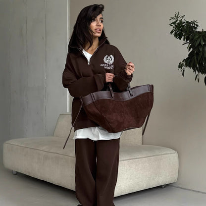 Damtröja – Oversized Passform – Halv Dragkedja – Broderad Front – Bomullsblandning