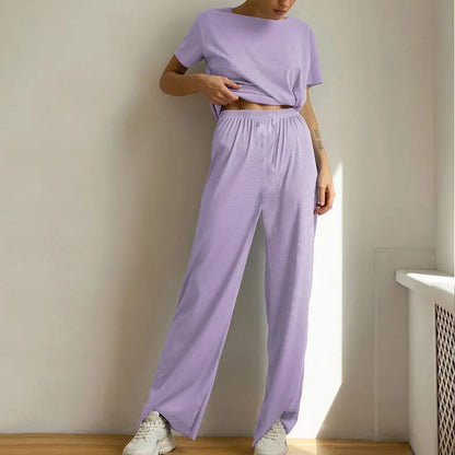 Dam Lounge Set – Kortärmad Topp – Croppad Passform – Vida Byxor – Mjuk Andningsbar Textil