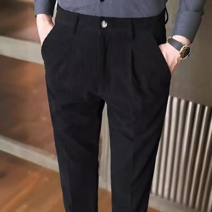 Herrbyxor – Slim Fit – Manchester – Pressveck – Hellånga – Smart Casual