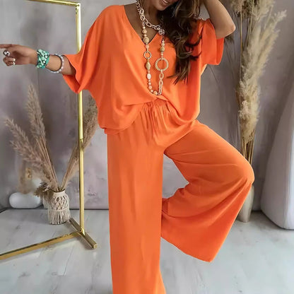 Damset med V-ringad topp och vida byxor – Avslappnad passform – Andningsbart tyg