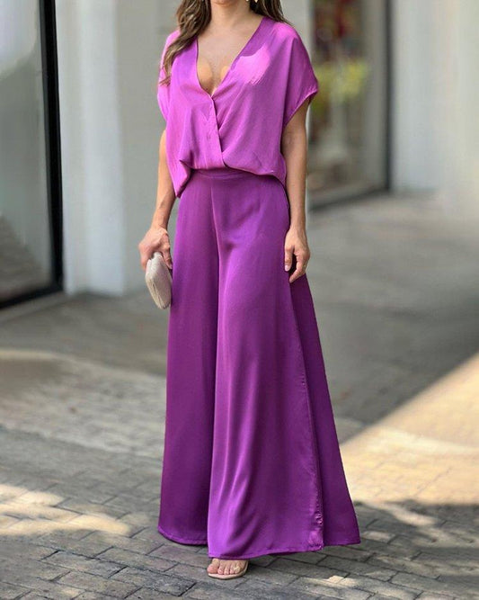 Damset med byxor – Vid byxmodell – Djup V-ringning – Lyxigt tyg