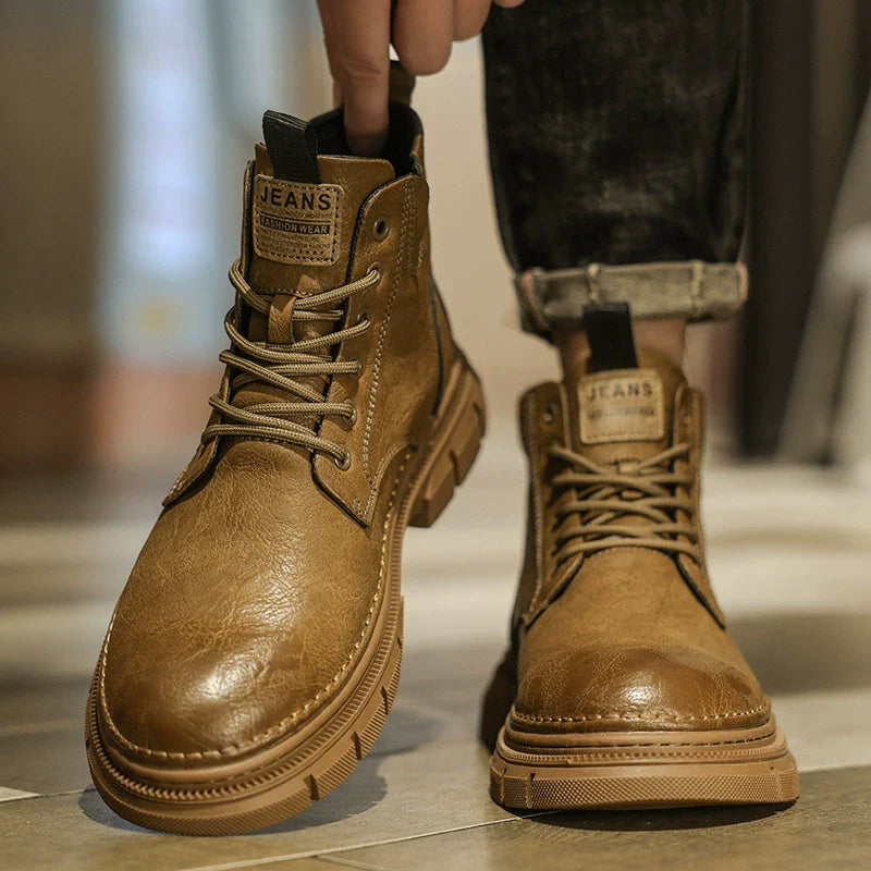 Herrankelboots – Snörning – Robust Texturerad Ovandel – Räfflad Gummisula