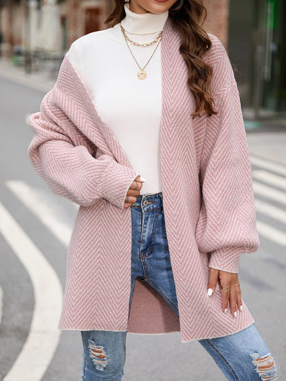 Damkofta – Mjukstickad – Avslappnad Passform – Öppen Front – Fiskbensmönster