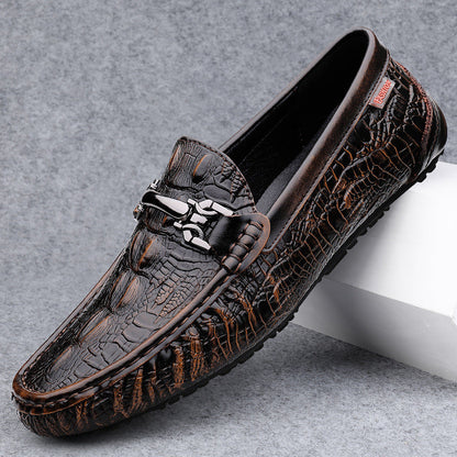 Herrloafers – Slip-On Design – Lyxig Präglad Yta – Metallspänne – Elegant Passform