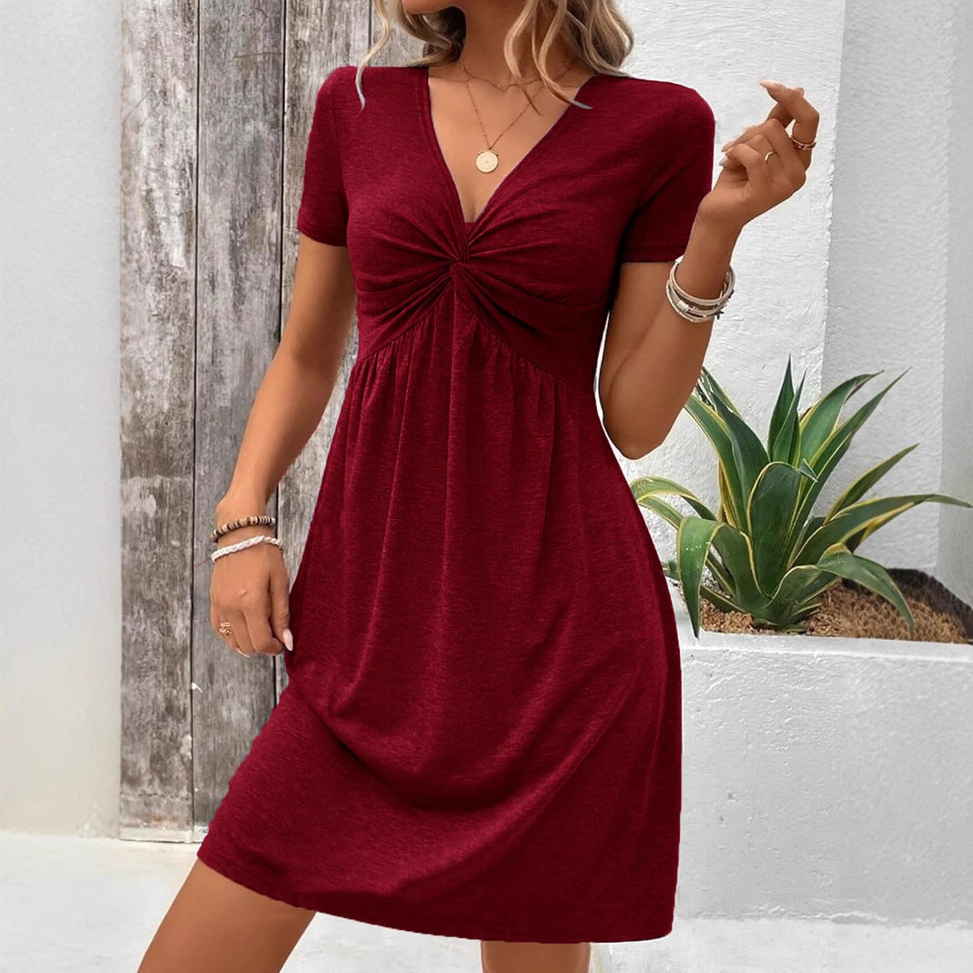 Damklänning – Mjukstickad – V-ringning – Twistfront – Kort ärm – Avslappnad passform