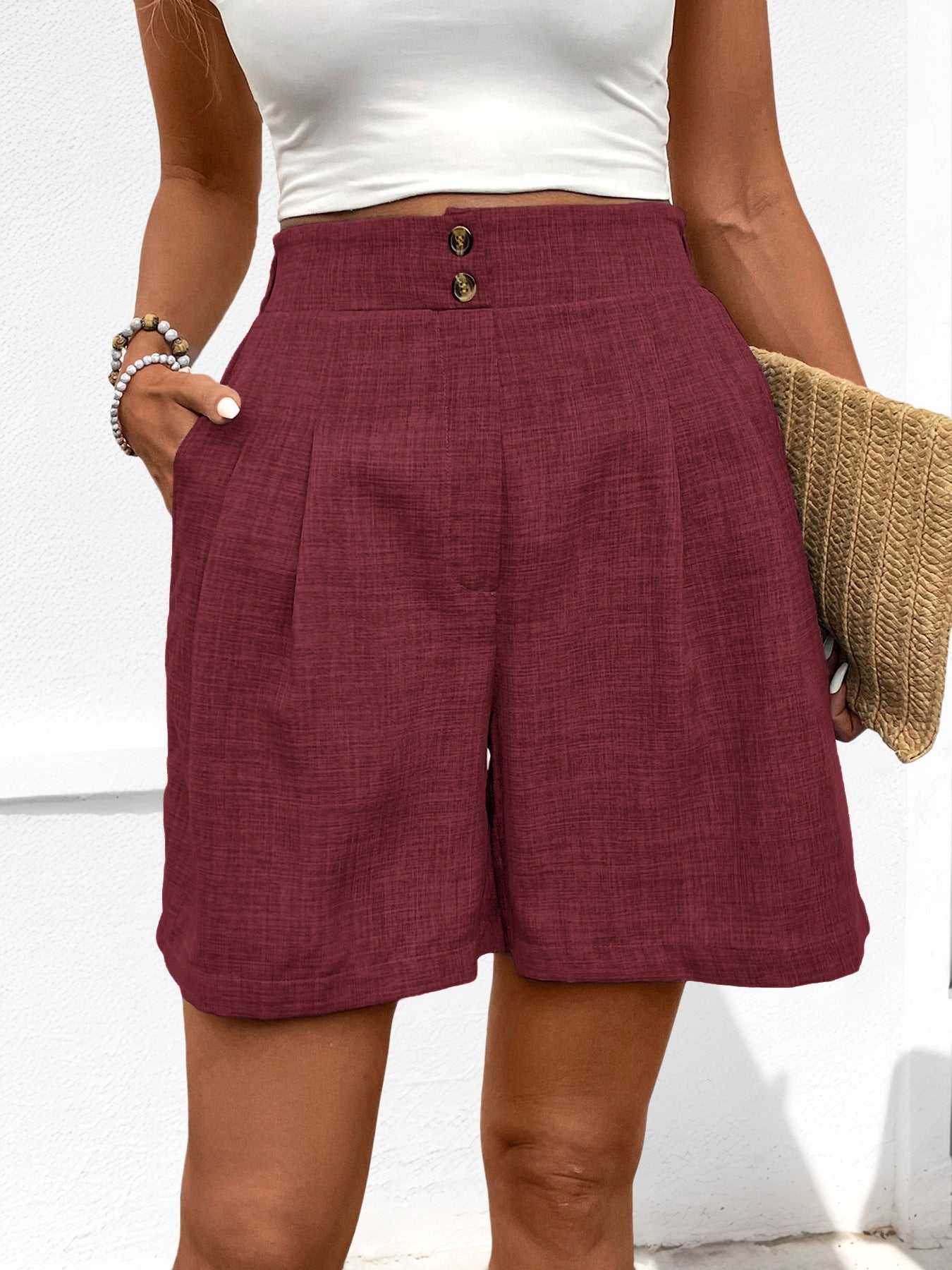 Damshorts med hög midja – Vida ben – Lättvävt tyg – Veckad front – Avslappnad passform
