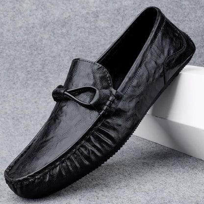 Herrloafers – Slip-on design – Dekorativ knytning – Tryckt detaljmönster – Bekväm passform