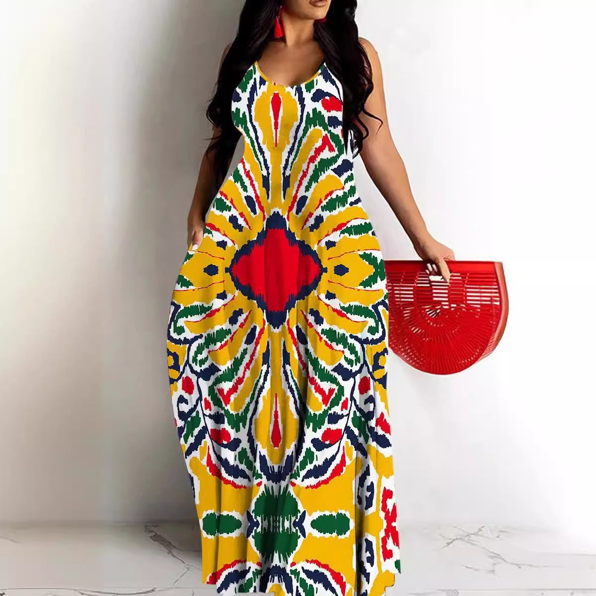 Damklänning maxi – Djup V-ringning – Spagettiband – Abstrakt mönster