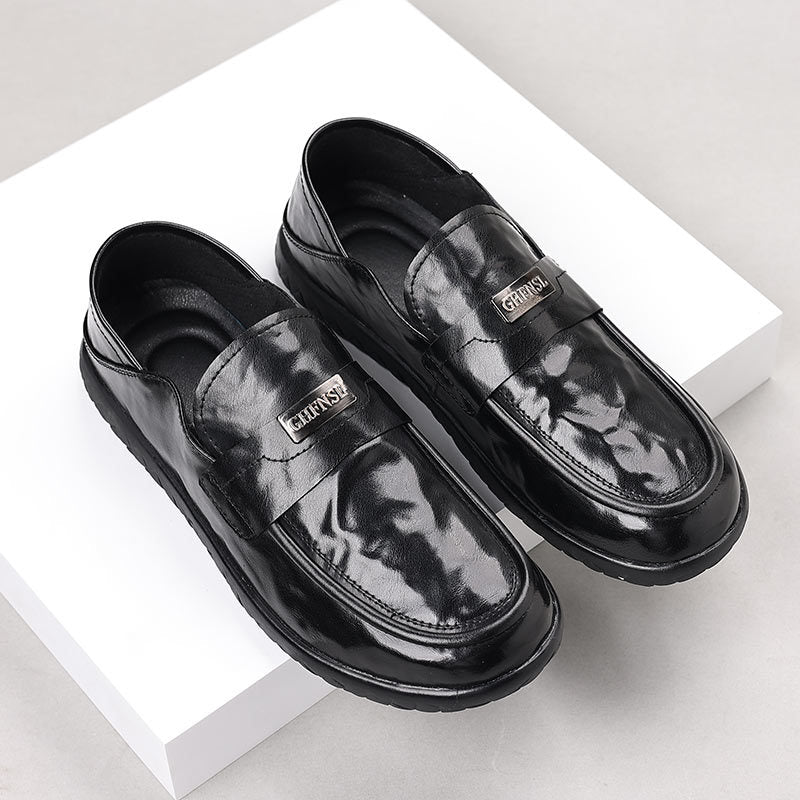 Herrloafers – Slip-on modell – Dekorativ rem – Gummisula – Vardag och kontor