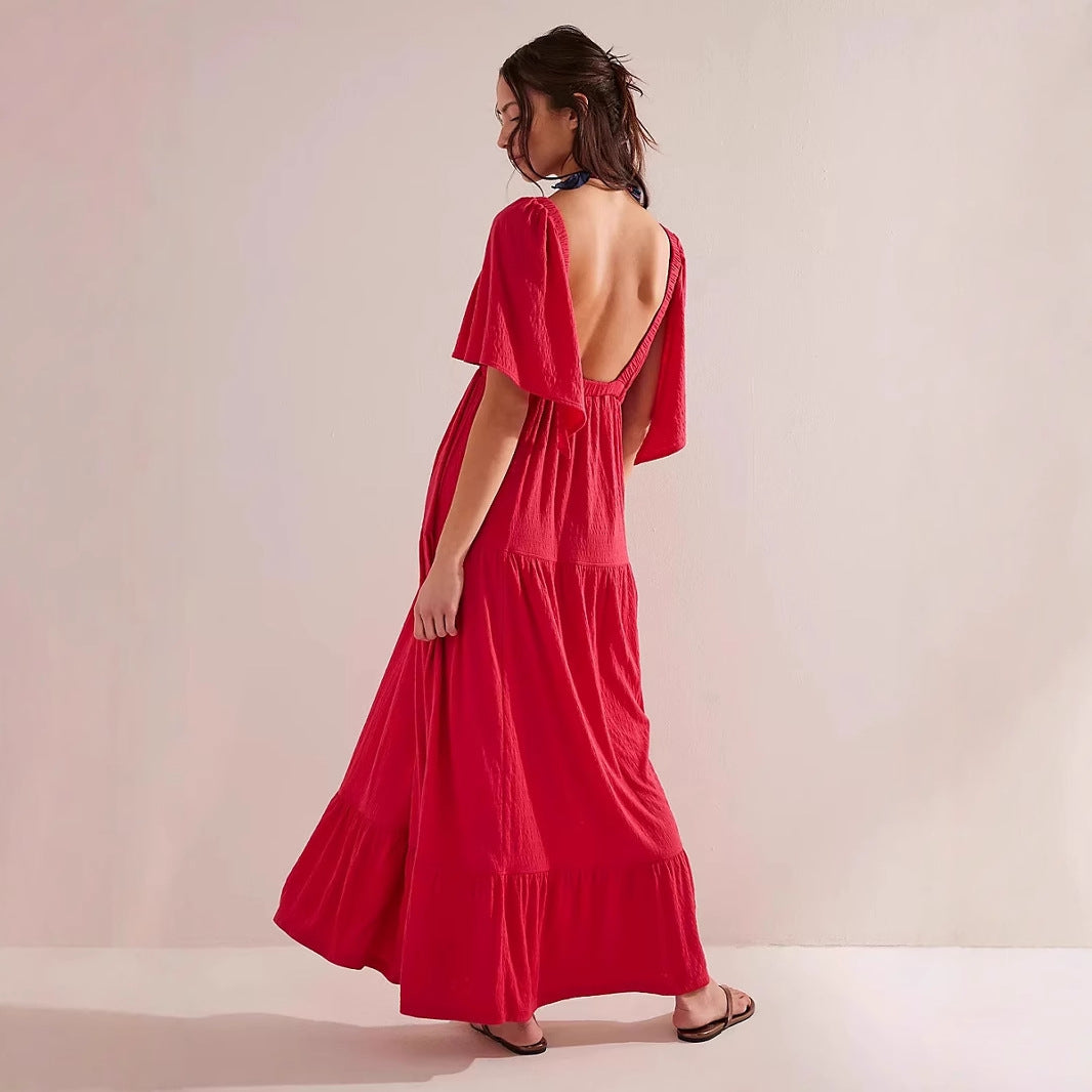 Damklänning maxi – Lös passform – Djup V-ringning – Öppen rygg – Hög slits – Lätt tyg