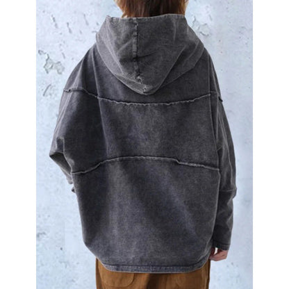 Dam Hoodie – Oversize Passform – Draperad Krage – Dekonstruerade Sömmar – Mjuk Cottonblandning