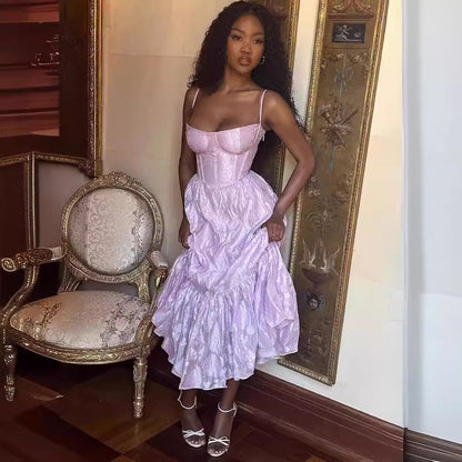 Damklänning Midi – Figursydd Liv – Ärmfri – Sweetheart Ringning – Volangkjol