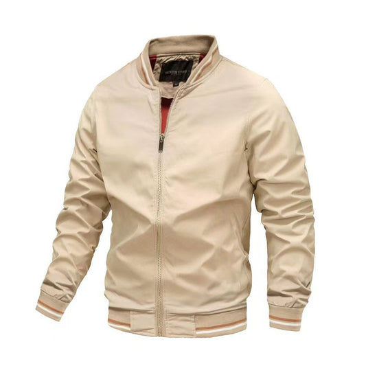 Herrjacka – Slim Fit – Ståkrage – Ribbad Fåll och Mudd – Lättviktsmaterial – Dragkedja
