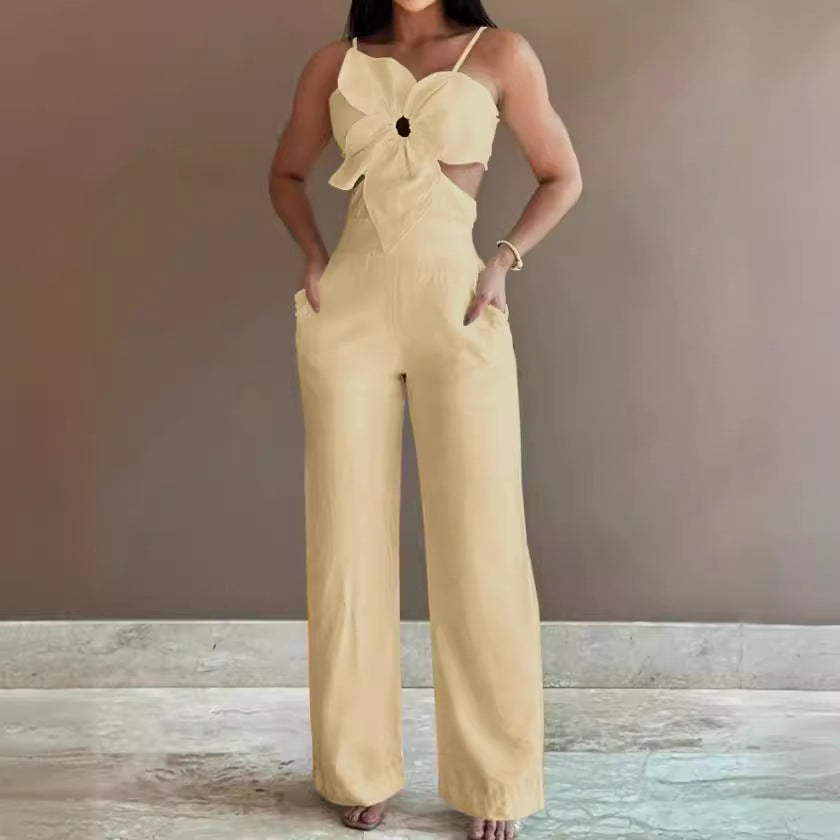 Dam Jumpsuit – Vid Ben – Spagettiaxelband – Cut-Out – Rosett – Bar Rygg