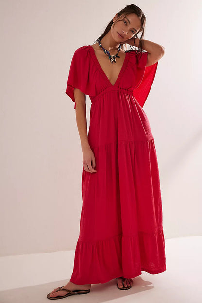 Damklänning maxi – Lös passform – Djup V-ringning – Öppen rygg – Hög slits – Lätt tyg