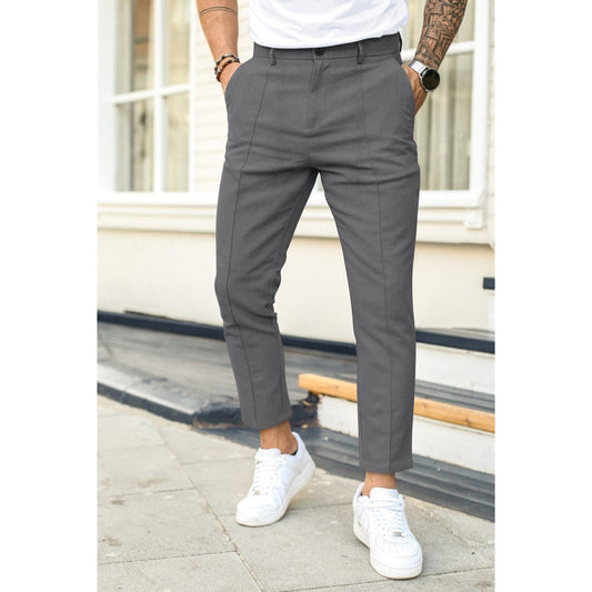 Herrbyxa – Slim Fit – Ankellång – Dubbla Pressveck – Andningsbart Tyg – Bälteshällor