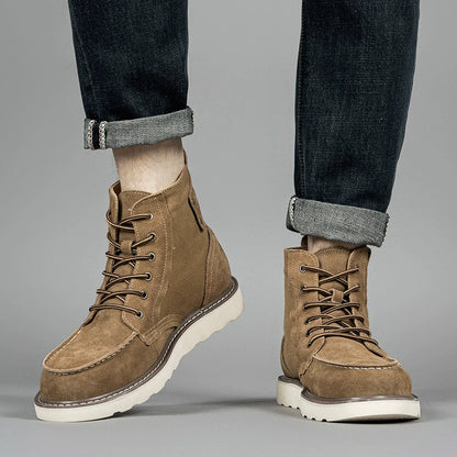Herrboots – Mokasinssöm – Snörning – Mjukt material – Vadderad Krage – Greppsula
