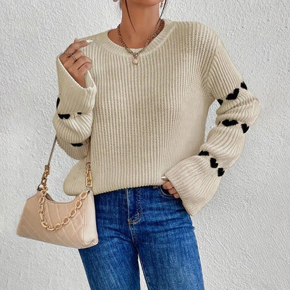 Damtröja – Lös Passform – Mjukstickad Ribbad Struktur – Klockärm – Hjärtmönster