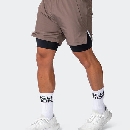 Herr träningsshorts – Slim fit – Två lager – Stretchfoder