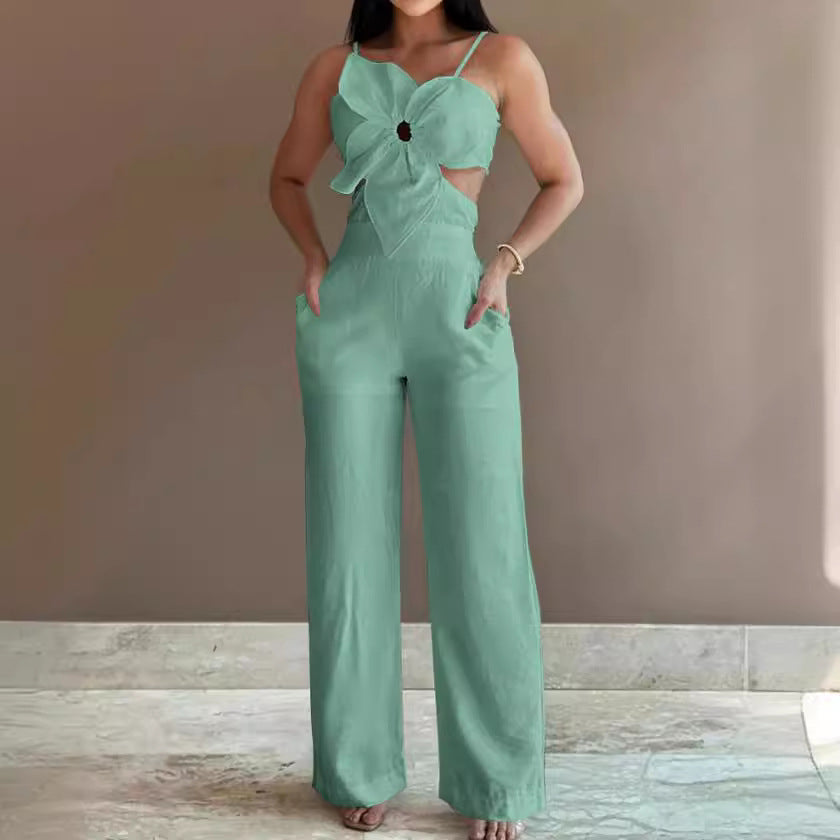 Dam Jumpsuit – Vid Ben – Spagettiaxelband – Cut-Out – Rosett – Bar Rygg