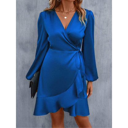 Damklänning – Omlottmodell – Satin – Lång Ärm – Asymmetrisk Fåll