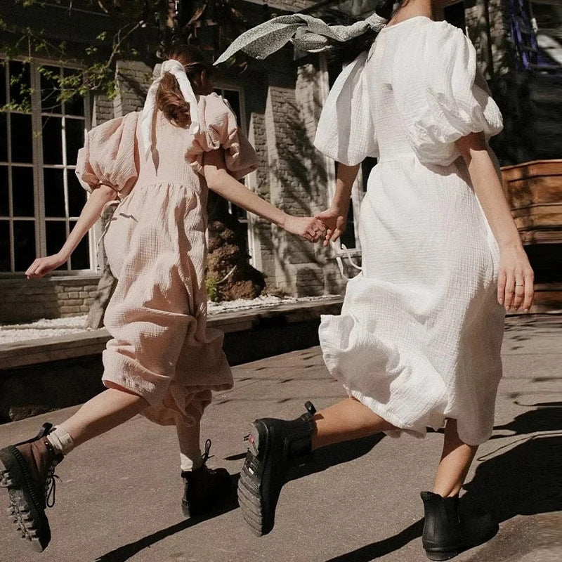 Damklänning – V-ringning – Puffärm – Textur – Avslappnad Passform – Midilängd