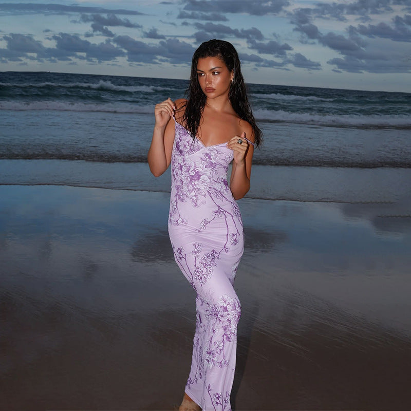 Damklänning – Maxiklänning V-ringad – Slim Fit – Satinkänsla – Spagettiband Blommig