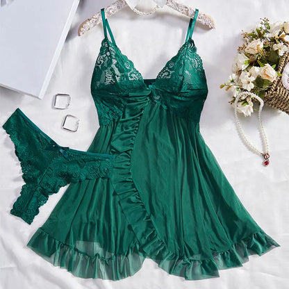Dam Lingerieset – Slim Fit – Spetskupor – V-ringning – Rynkad Kant – Tunn Design