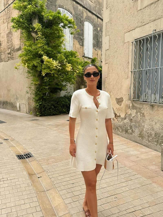 Dams Klänning - Kortärmad - Slim Fit - Knappstängning - Stilren och Elegant