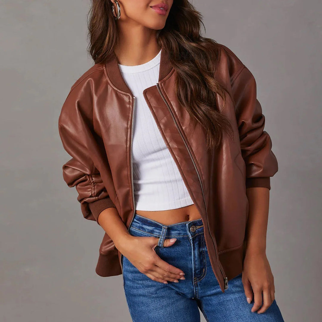 Dam Jacka Bomber – Oversize Passform – Glansig Yta – Dragkedja – Ribbad Kant