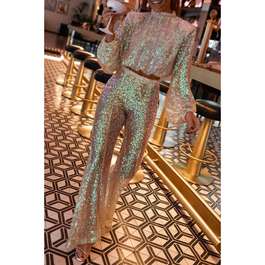 Damset med Paljetter – Kort Topp med Hög Hals – Utsvängda Hellånga Byxor