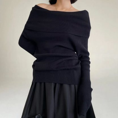 Off-shoulder ribbstickad topp – Figurnära passform – Draperad vikdesign – Långärmad