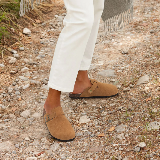 Dam Sandaler – Slip-On Modell – Ergonomisk Fotbädd – Justerbar Rem – Mjuk Komfort