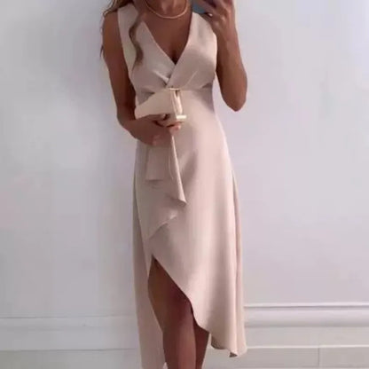 Klänning för Dam - Ärmös - Djup V-ringning - Asymmetrisk High-Low Fåll - Elegant Festlook