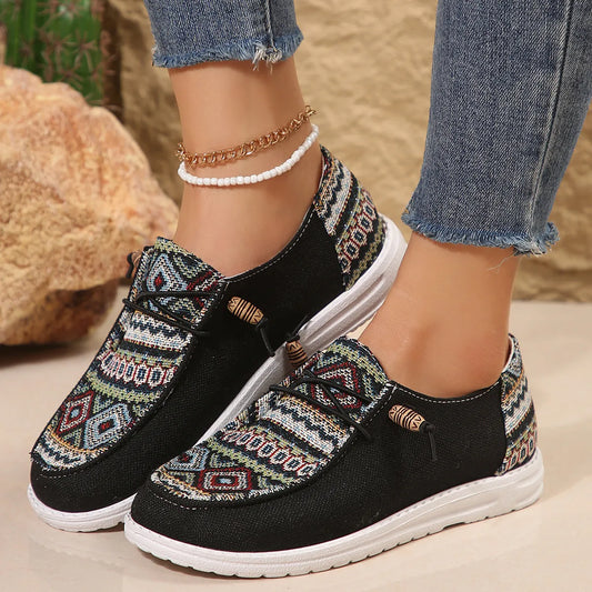 Platta, runda låga, bekväma bohemiska sneakers för kvinnor