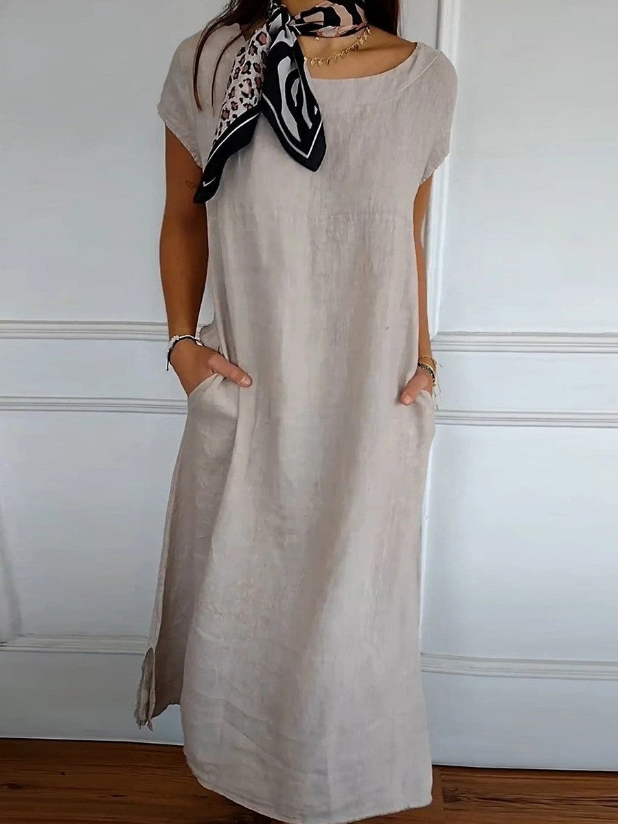 Damklänning midi – avslappnad passform – kort ärm – rund hals – andningsbart tyg