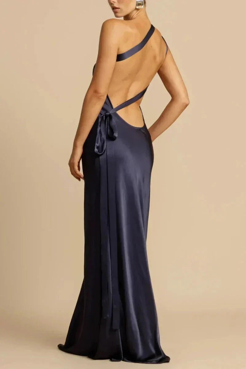 Dam Klänning – Maxilängd – Satin – Figurnära – Elegant Asymmetrisk One-Shoulder