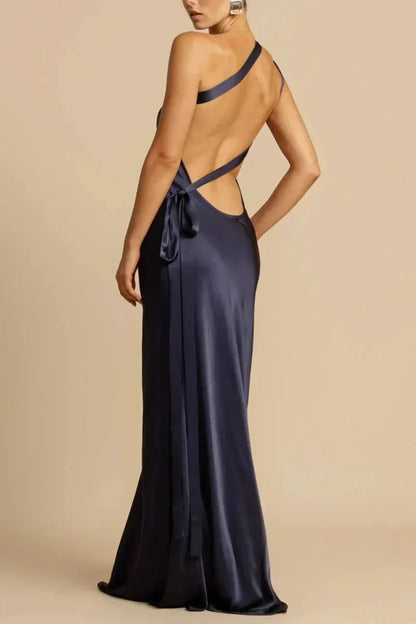 Dam Klänning – Maxilängd – Satin – Figurnära – Elegant Asymmetrisk One-Shoulder