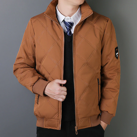 Herrjacka Quiltad – Regular fit – Ståkrage – Dragkedja – Ribbad mudd – Isolerad