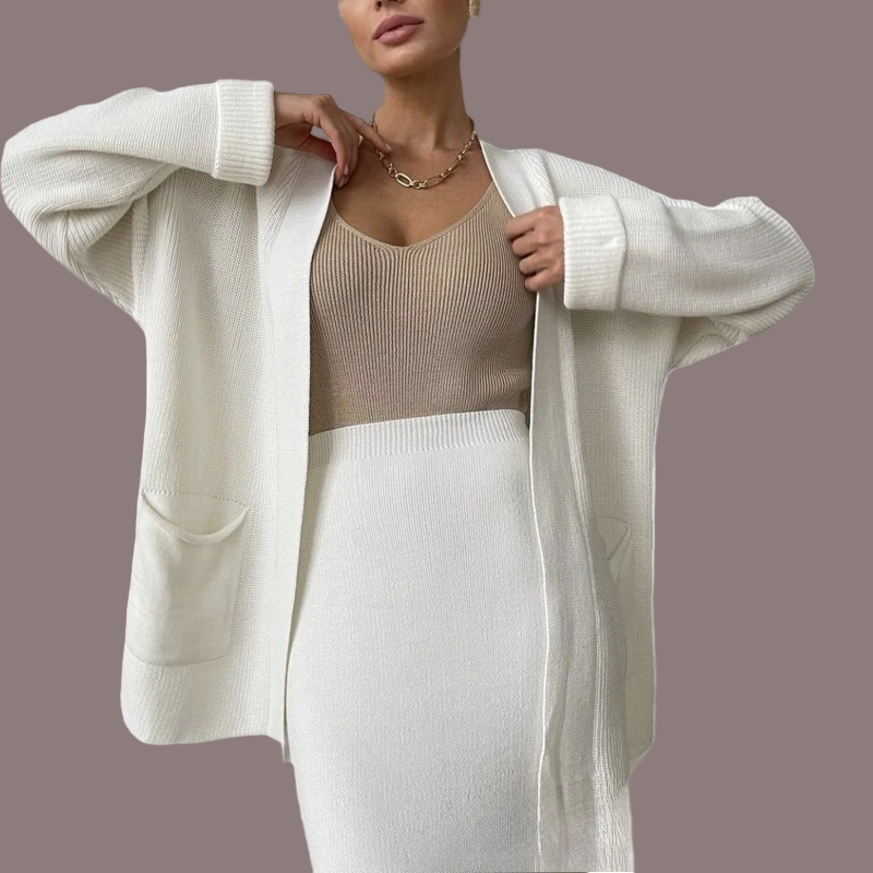 Damset i stickat tyg – Oversize kofta med öppet front – Hög midja pennkjol midi