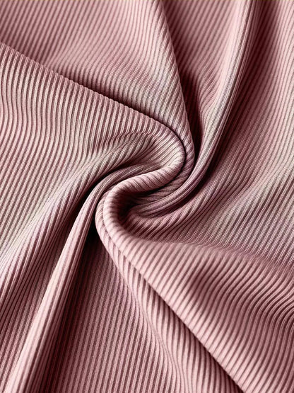 Damtopp Jumpsuit – Ärmlös med Smala Axelband – V-ringning – Vida Ben – Elegant Passform