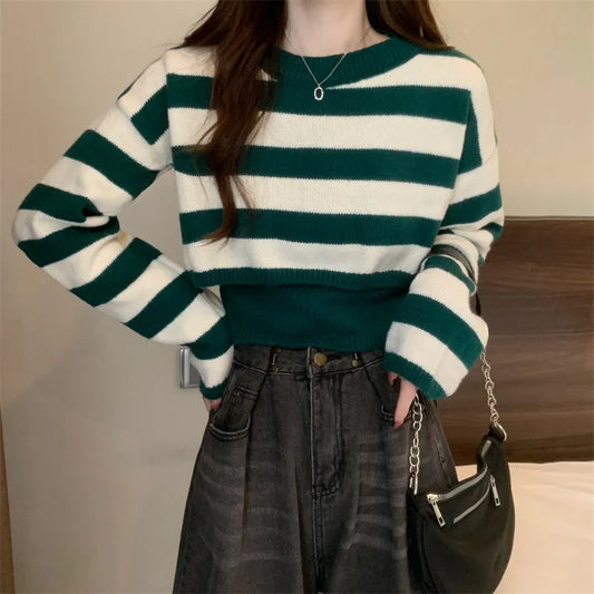 Randig rundhalsad kort tröja för kvinnor - Casual Chic